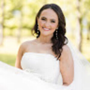 Meet your Posher, Leigha